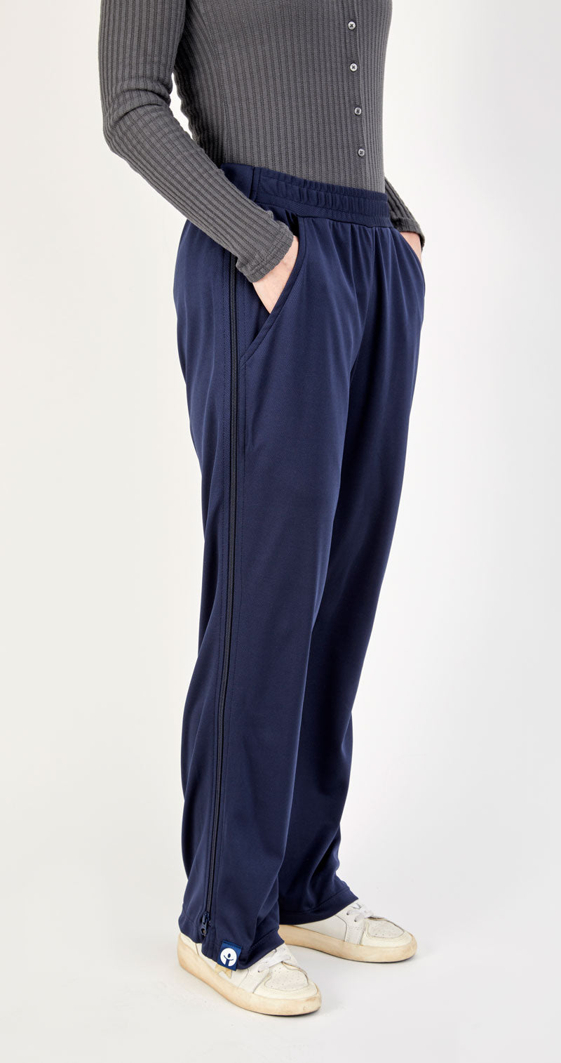 Woman wearing befree zipper pants 24403720503468